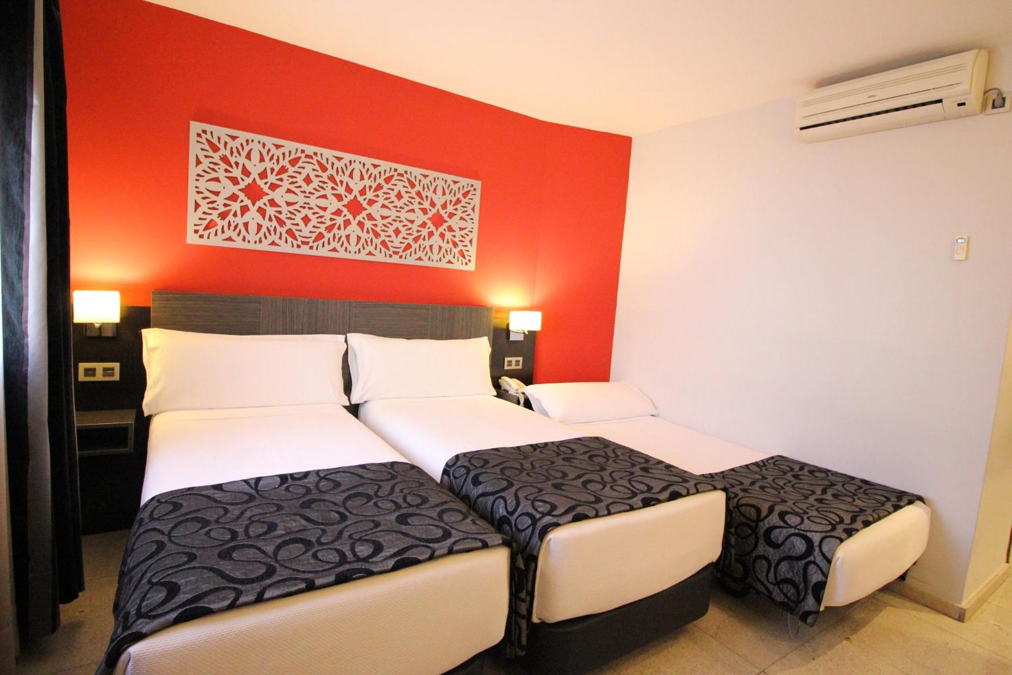 Hotel Venecia Sewilla Zewnętrze zdjęcie