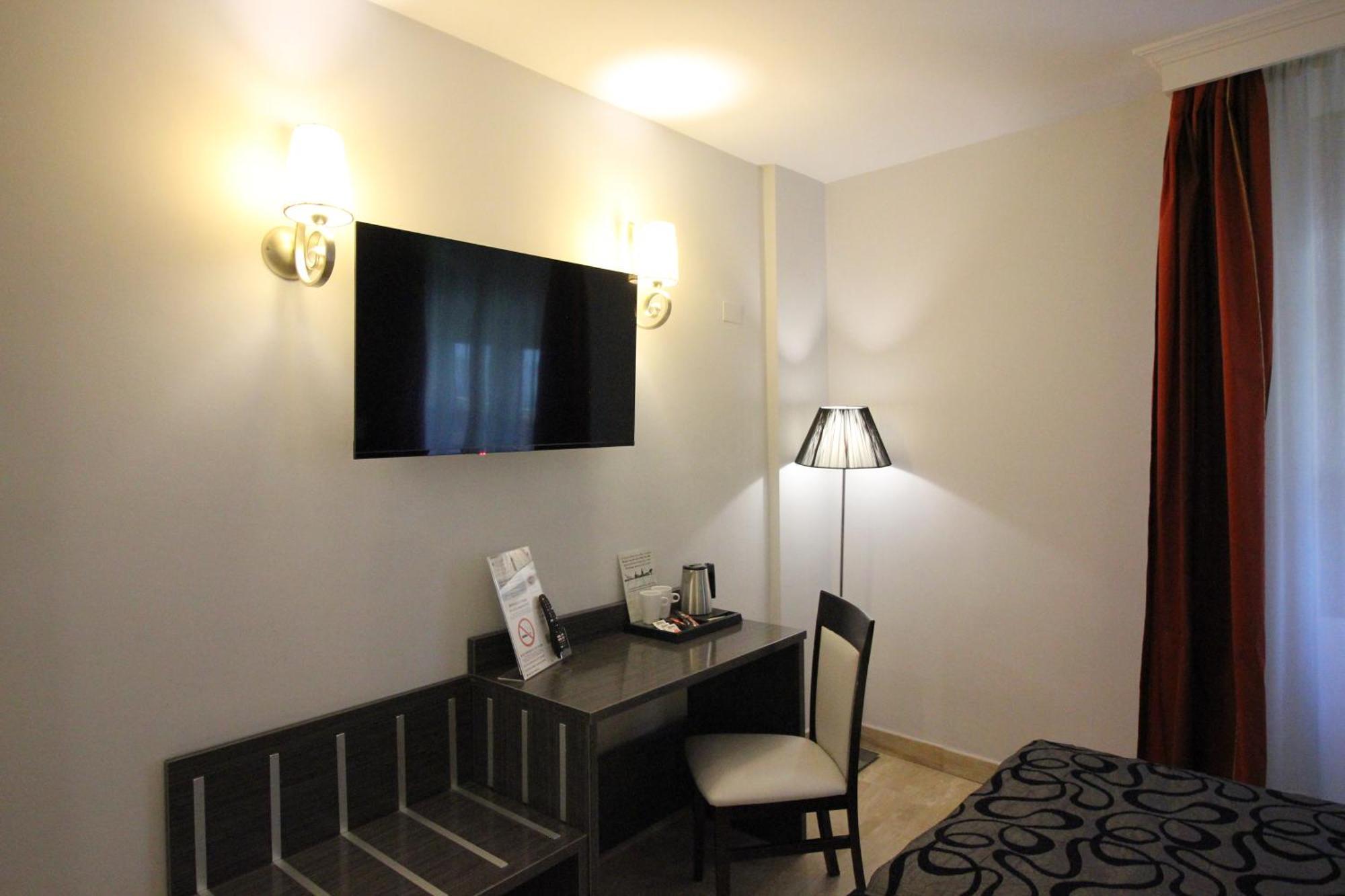 Hotel Venecia Sewilla Zewnętrze zdjęcie